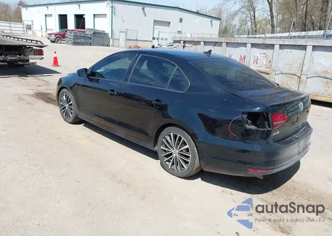 2016 Volkswagen Jetta 1.8T Sport z USA, uszkodzony, nr VIN 3VWD17AJ1GM404282